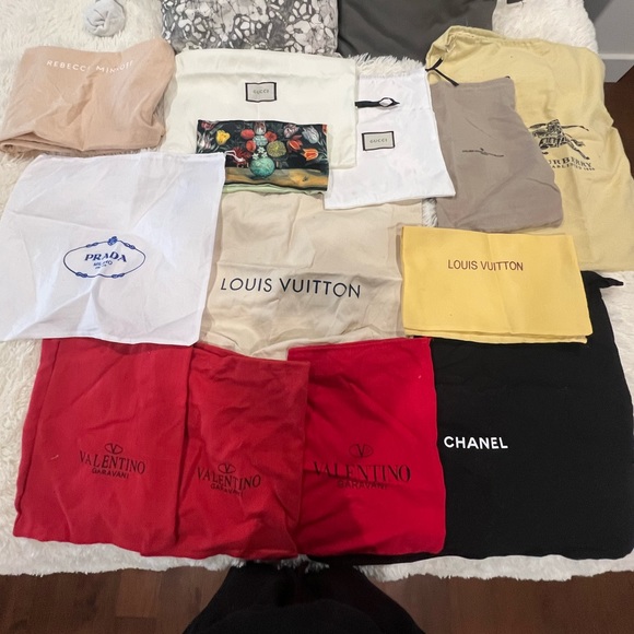 12 Designer duster bags - Picture 1 of 1